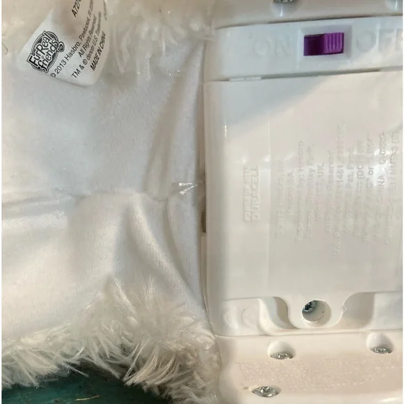 FurReal Friends Get Up and GoGo My Walking Pup - Picture 7 of 9